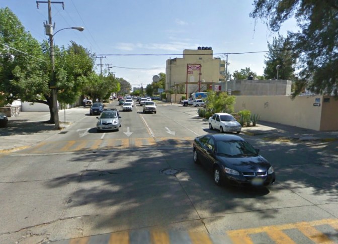 Rubén Darío es par vial, que la convierte en una calle de alta velocidad y poco amigable con el comercio.