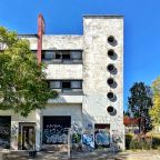 Calzada Independencia Sur 1040 – Funcionalismo Comercial