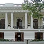 General San Martín 172 – Casa Ochoa Montes de Oca